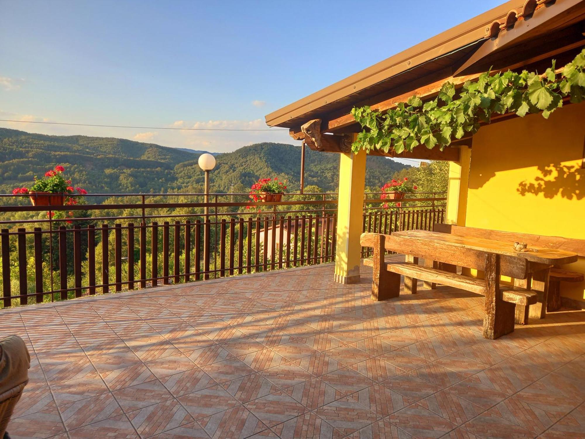 B&B A Casa Di Mario San Severino Lucano Buitenkant foto
